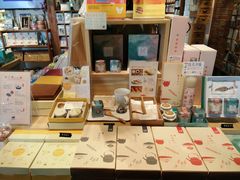 -猫的天空之城概念书店(苏州平江店)