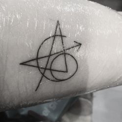 -墨無界刺青TATTOO