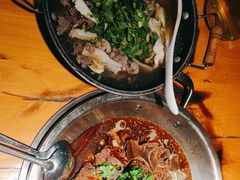 -大众跷脚牛肉馆·非遗传承单位(峨眉山店)