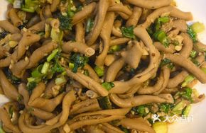 Spiced Duck Intestines Salad