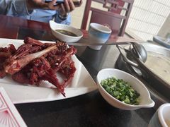 -老来福·非遗酸汤兔(凯旋路店)