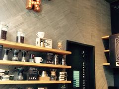 星巴克&nbsp;全黑围裙店(太古里店)-星巴克(成都太古里二店)