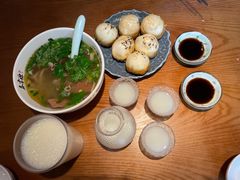 -鑫震源·苏式大虾生煎(山塘街店)