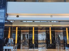 -上海龙之梦万丽酒店