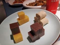 小吃四拼-羲和雅苑•北京烤鸭(国贸商城店)
