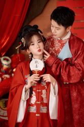 -雪中彩影婚纱摄影·微光艺术中心