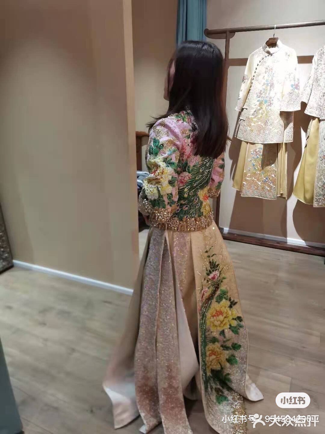 艾尔文婚纱👰