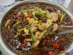 -乡土特色.冷锅鱼.牦牛肉汤锅