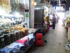 -鸿港海鲜批发市场