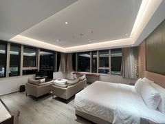 -深圳罗湖水贝IBC亚朵酒店