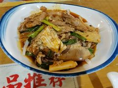 -易老妈蹄花.创于1935(总店)