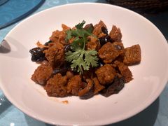 -侬佳蒸菜馆(听潮店)