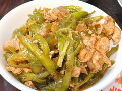辣椒炒肉-東茅街茶馆