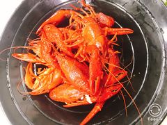 -虾弄弄海派小龙虾·牛羊蝎子火锅