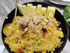 菠萝海鲜炒饭-星洲小聚·东南亚菜(中航城君尚店)