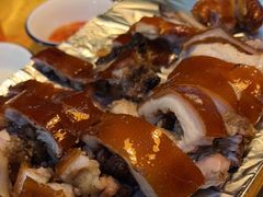 -东方之猪四更烤乳猪(金垦总店)