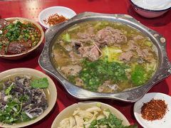-谢老五跷脚牛肉·非遗传承店