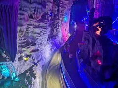 -泰安地下龙宫景区