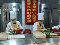 -阿串串老火锅(力盟店)