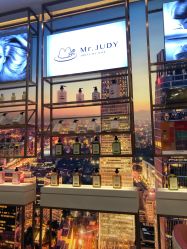 -Mr.JUDY洗个头发