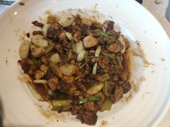 -鄱阳湖·江西小炒·瓦罐煨汤(五道口店)