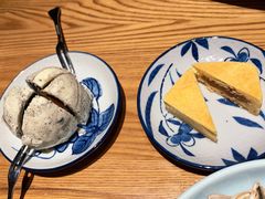 手工芝麻蛋黄酥-竹里馆·淮扬菜·功夫茶(老门东店)