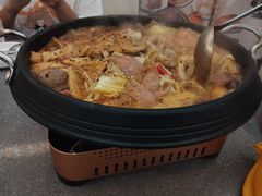 -豚妈妈汤饭·部队锅(南京东路店)