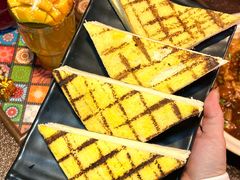 -曼听小寨海鲜烧烤·大连辣炒大王(盖州街店)