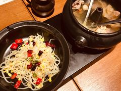 -云海肴·汽锅鸡·云南菜(天山百盛优客店)