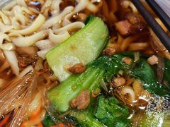 小炖肉面-五度翠清大同刀削面