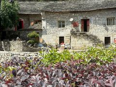 -高荡千年布依古寨旅游景区