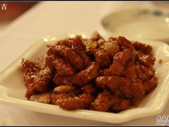 黑蒜子牛肉粒-津城食府(大理道店)