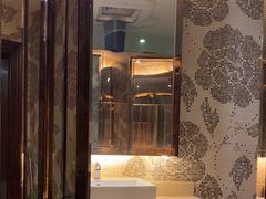 -东方之珠洗浴休闲广场(南开店)