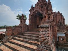 -一寨两国风景区