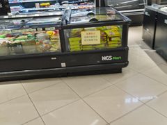 -农工商超市(临汾路店)