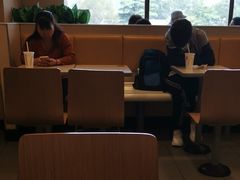 -麦当劳(军博店)