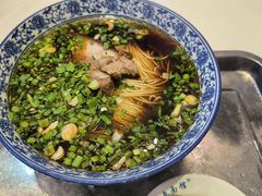红油焖肉面-伟记奥面馆(白塔东路店)