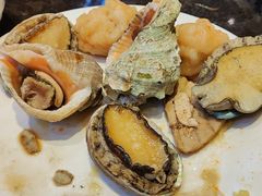 -川骄海鲜自助(王府井奥莱UP TOWN店原世界之花店)