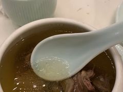 -五谷芳乳鸽王(海景店)