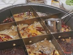 -伍师兄市井火锅(东部星悦天地店)