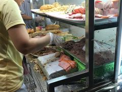 -Bánh Mì Huynh Hoa