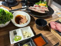 -山居屋炭火烧肉(厚街万达店)