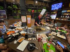 -悦巷海鲜自助铁板烧(秦皇东大街店)