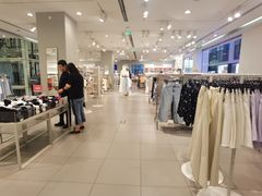-H&M(鹏欣水游城店)