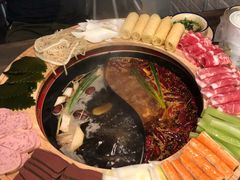 -摩登百货(岗顶店)