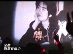 -三里屯东五街银杏大道