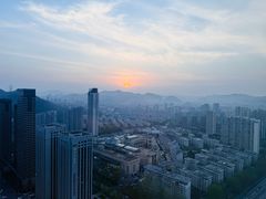 -大连星海皇冠假日酒店