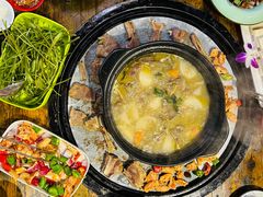 -哈吱喂丽江火塘·牦牛火锅(五一街店)