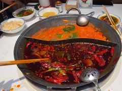 -卤校长老火锅(杨家坪直营店)