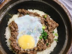 窝蛋牛肉煲仔饭-红星光发煲仔饭(大石街店)
